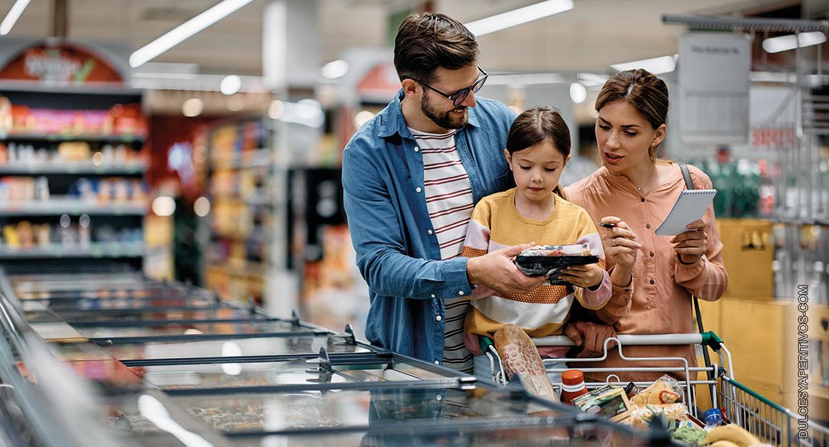 El 37% de las familias cede ante sus hijos en la compra escolar pese a priorizar la salud
