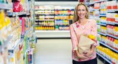 Los consumidores eligen el supermercado como su lugar predilecto para comprar