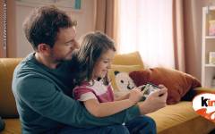 Kinder confirma el impacto inmediato del juego en la conexión emocional del hogar