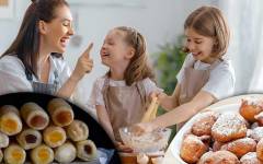 Delicias de Nuestra Tierra: Huesos de santo y buñuelos, nuestra dulce versión de Halloween