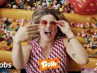 Probar golosinas por un día a cambio de 1.000 euros: la oferta de trabajo de Trolli