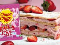 Receta: Tarta de hojaldre con fresas y Chupa Chups Strawberry Love