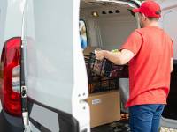 Casi la mitad de los españoles utiliza la entrega a domicilio para hacer la compra