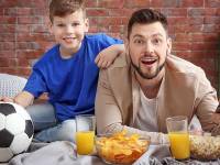 El consumo de snacks y dulces sube cuando juega la Selección Española