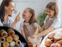 Delicias de Nuestra Tierra: Huesos de santo y buñuelos, nuestra dulce versión de Halloween