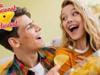 Festejando con snacks el Día Internacional de la Felicidad