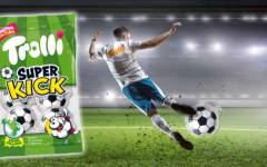 Trolli también juega en la Eurocopa 2024 con su Super Kick
