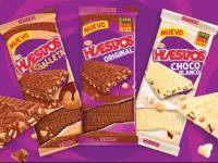 Huesitos cierra un año récord tras su llegada al segmento de tabletas de chocolate