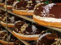 El Corte Inglés se prepara para las Navidades con más de 800 mil roscones