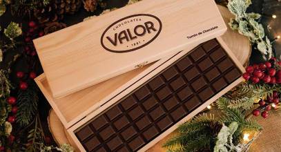 Valor lanza 17.000 unidades de su Turrón de Chocolate Premium