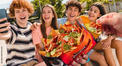 KFC y Doritos traen a España el concepto Doritos Loaded