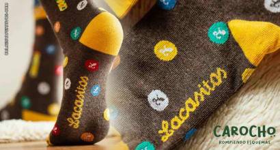 Lacasitos presenta una nueva línea de calcetines solidarios