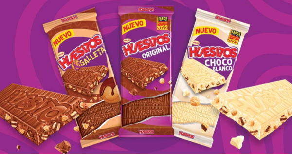 Huesitos cierra un año récord tras su llegada al segmento de tabletas de chocolate