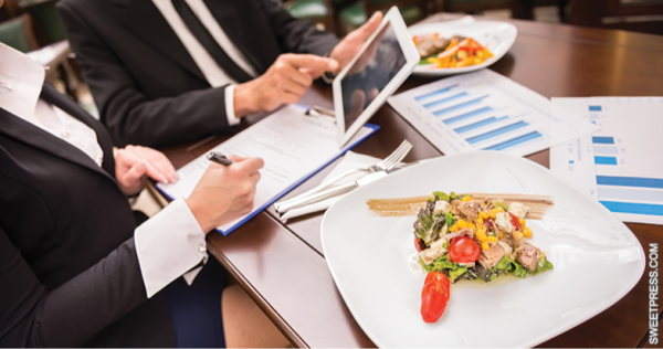 La facturación del sector de restaurantes aumentará un 8% en 2023