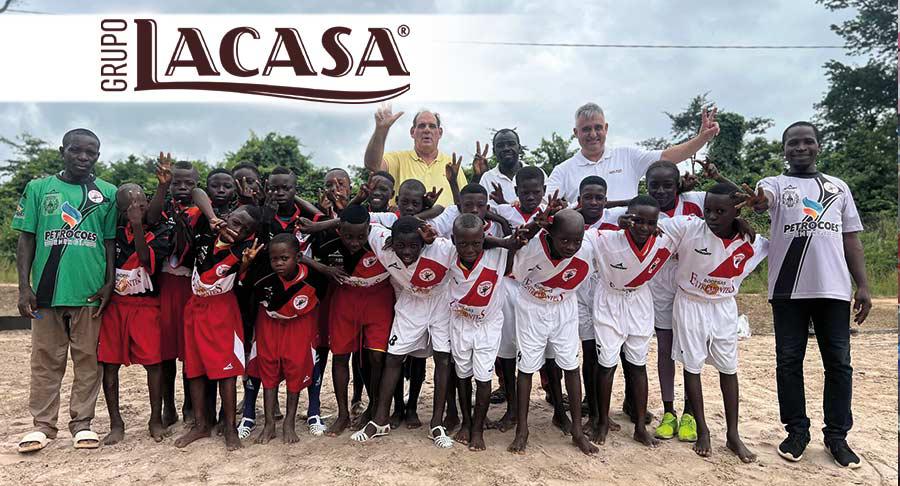 Un campo de fútbol en Bocanda, nueva acción de Lacasa KKO Foundation